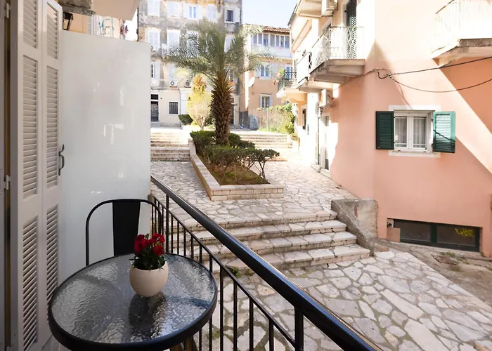 Nefeli Boutique Apartament *